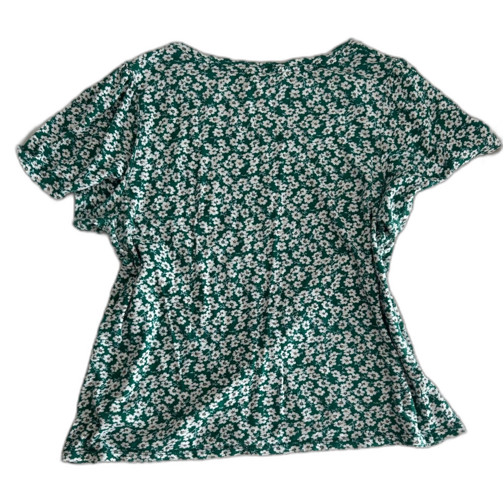 Lucky Brand Green Floral Scoop Neck Tee – Women’s L - Picture 3 of 3
